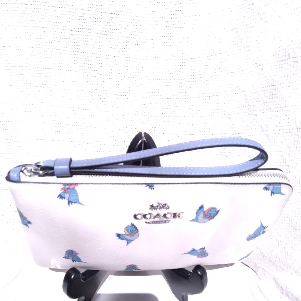 Disney × Coach Cinderella Birds Zipper Clutch - Picture 6 of 11